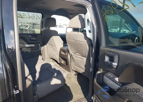 2016 Chevrolet Silverado 1500 2Lt z USA, uszkodzony, nr VIN 3GCUKREC2GG325581